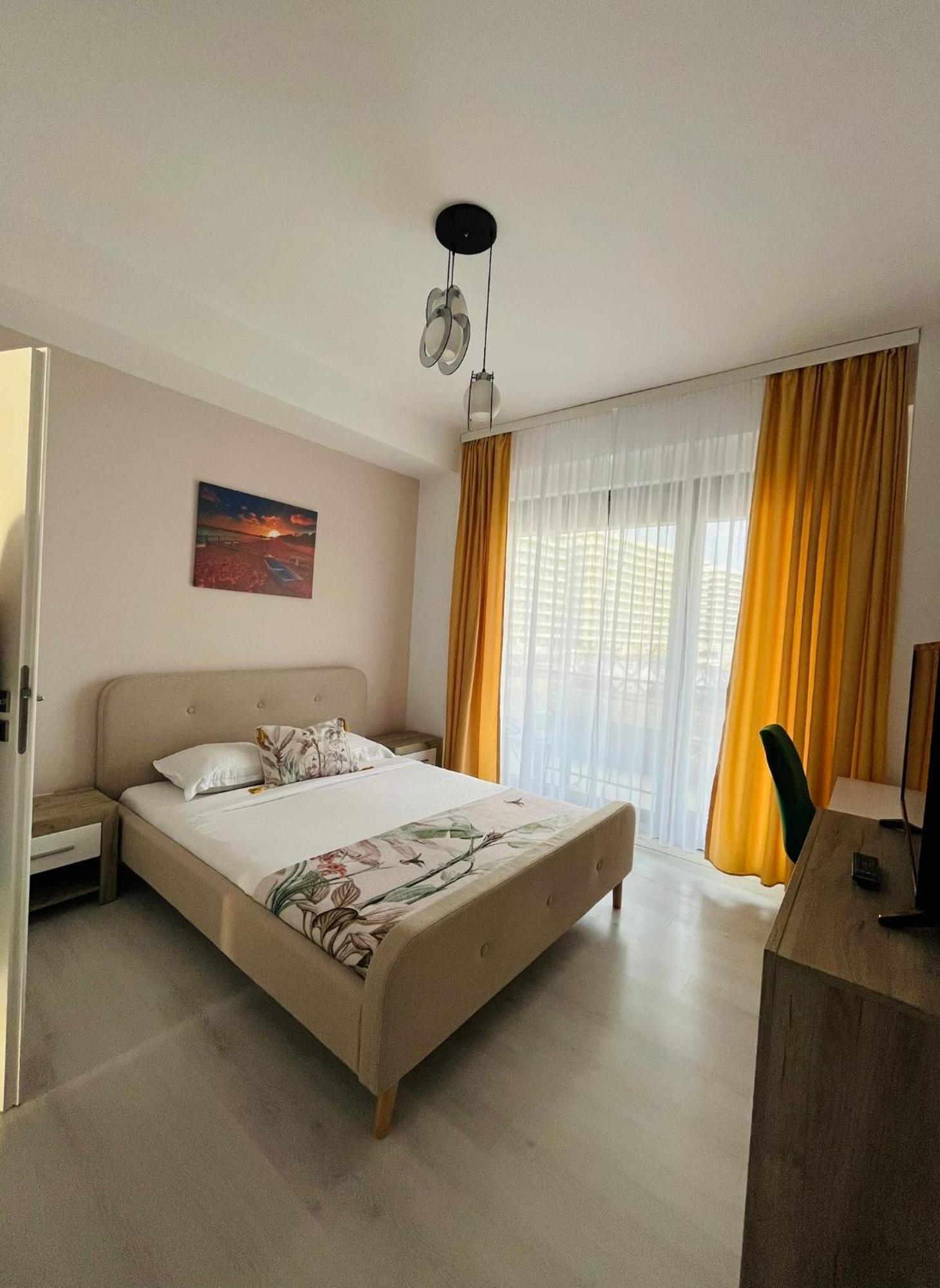 Roapart- Sunset Dream Apartament 2 Dormitoare Vedere Lac Si Parcare Мамая Екстериор снимка