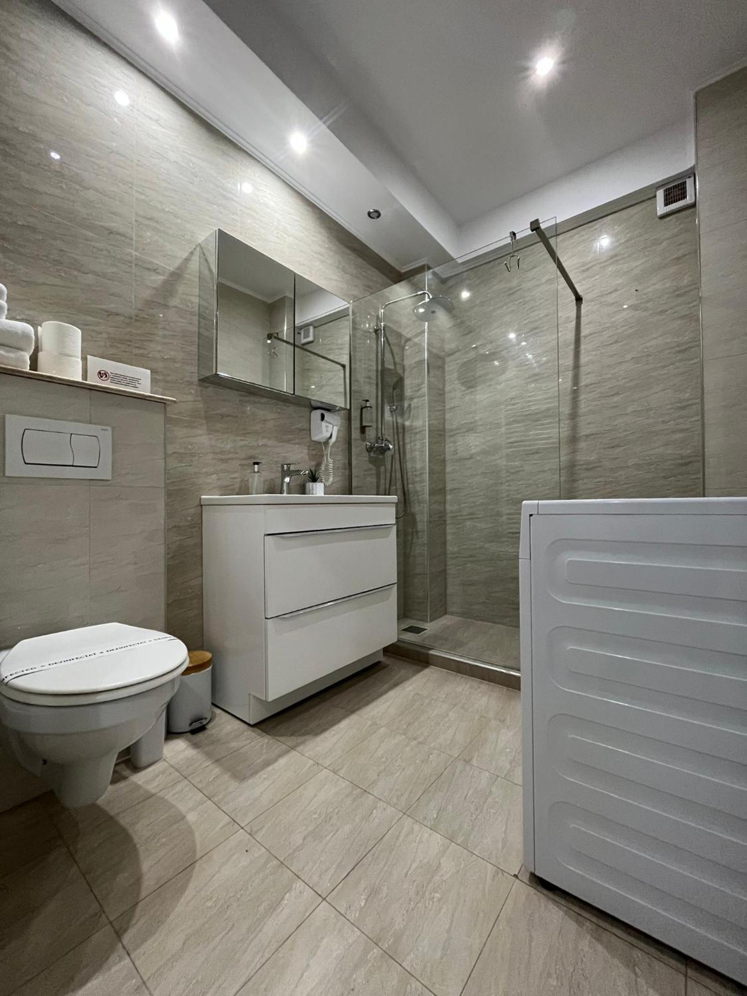 Roapart- Sunset Dream Apartament 2 Dormitoare Vedere Lac Si Parcare Мамая Екстериор снимка